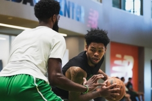 mk体育APP-绿军官方晒训练照：普理查德&amp;新援安芬尼-西蒙斯在列