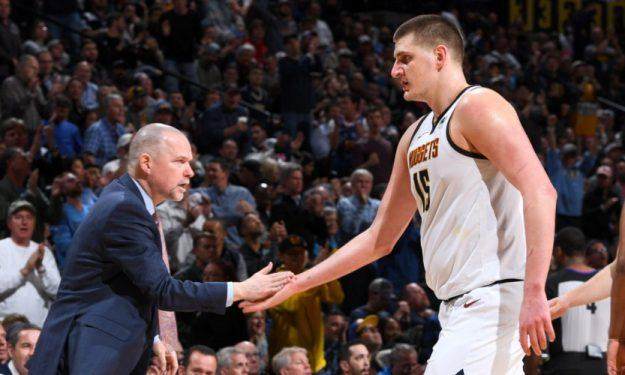 mk体育官网-马龙约基奇携手抵达里程碑 新版波波邓肯正在塑造